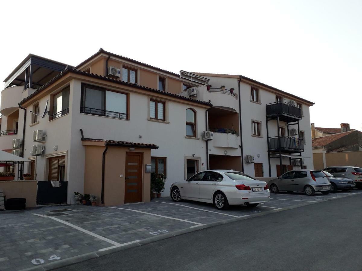 Appgiulia Apartamento PUY Exterior foto